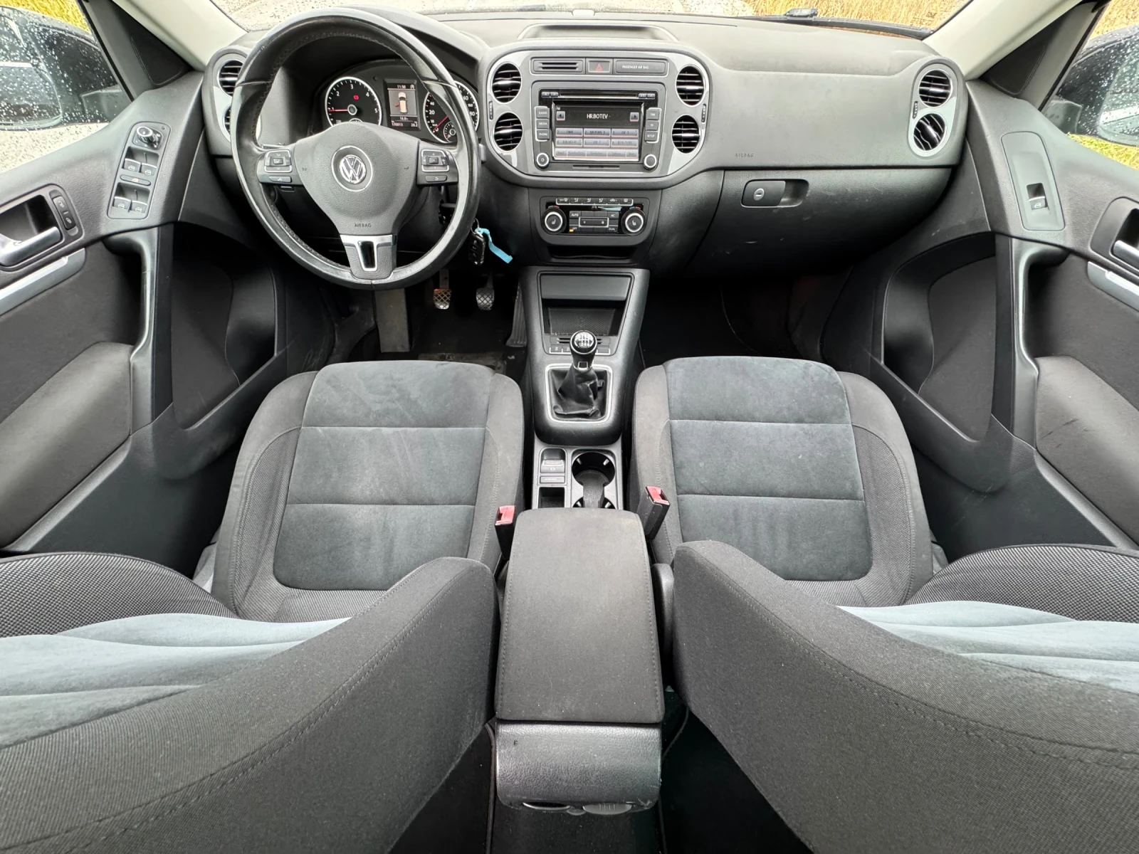 VW Tiguan 2.0 TDI / 4MOTION / LED / HIGHLINE 170 000km !!! | Mobile.bg — изображение 9