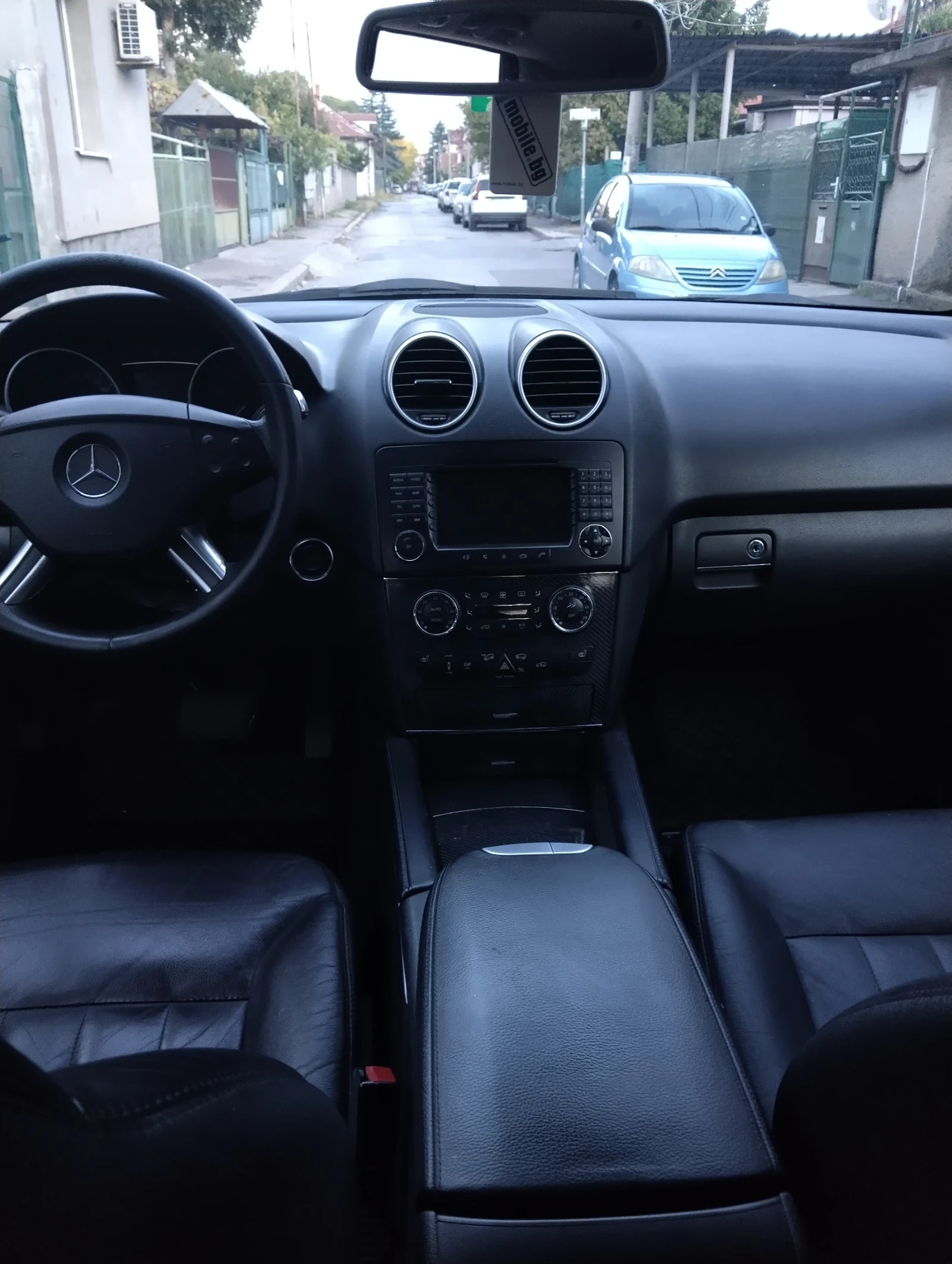 Mercedes-Benz ML 500  - изображение 6