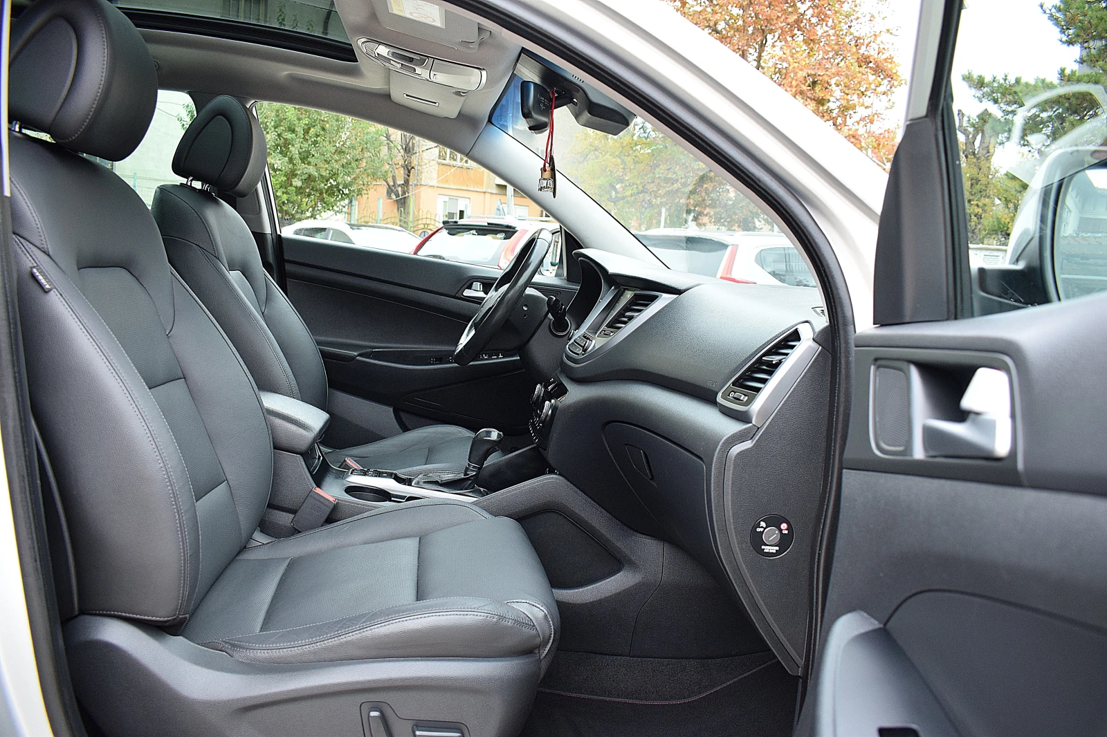 Hyundai Tucson  1.6/VERTEX/4x4// | Mobile.bg   15