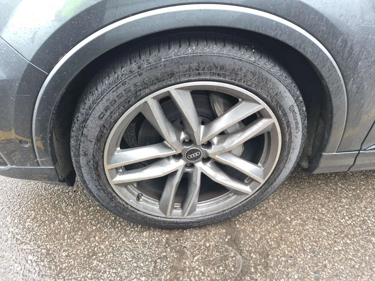 Audi Q7 TECHNIK| BANG & OLUFSEN| PANO| HUD| 360, снимка 5 - Автомобили и джипове - 54096755