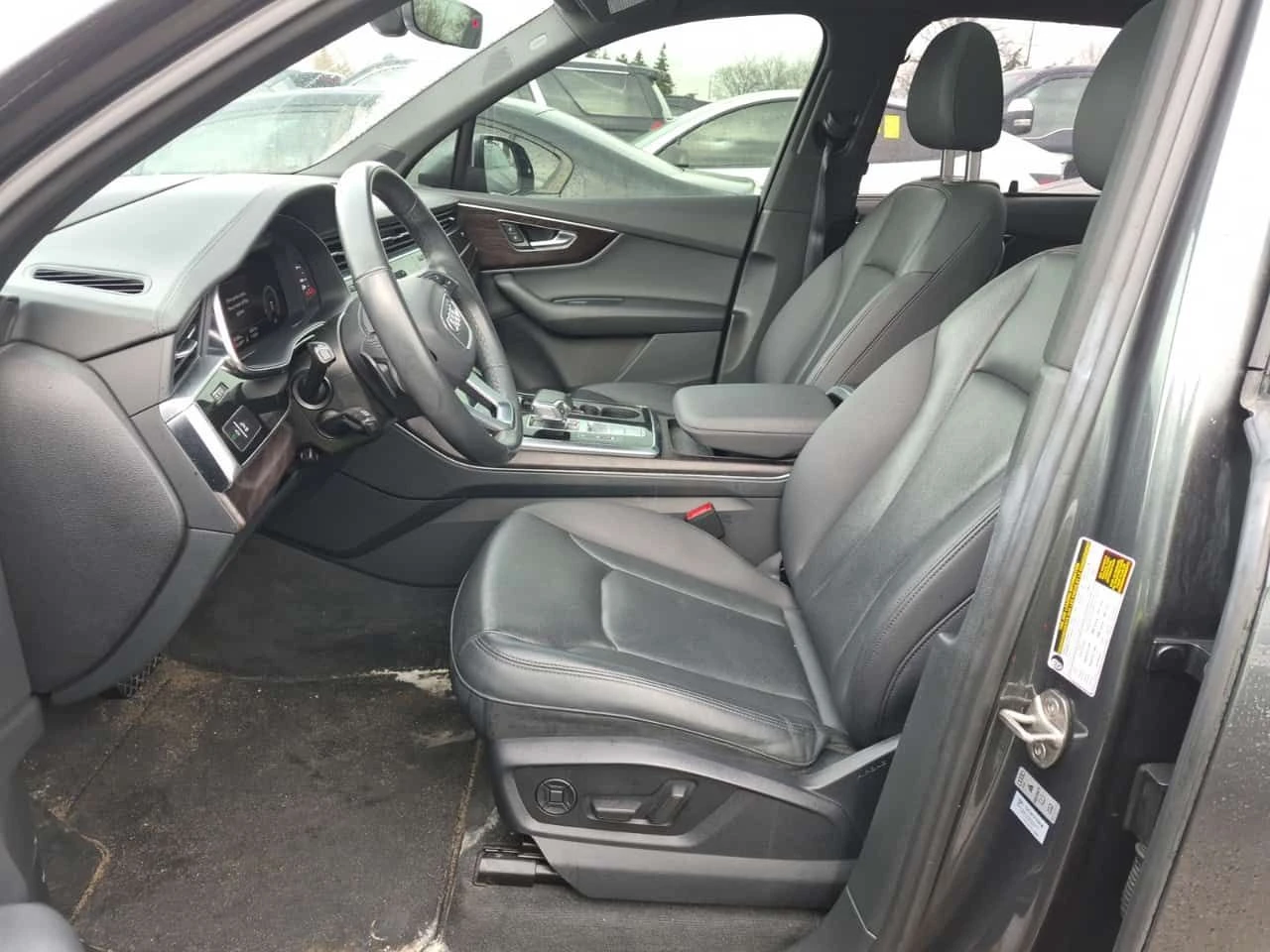 Audi Q7 TECHNIK| BANG & OLUFSEN| PANO| HUD| 360, снимка 7 - Автомобили и джипове - 54096755