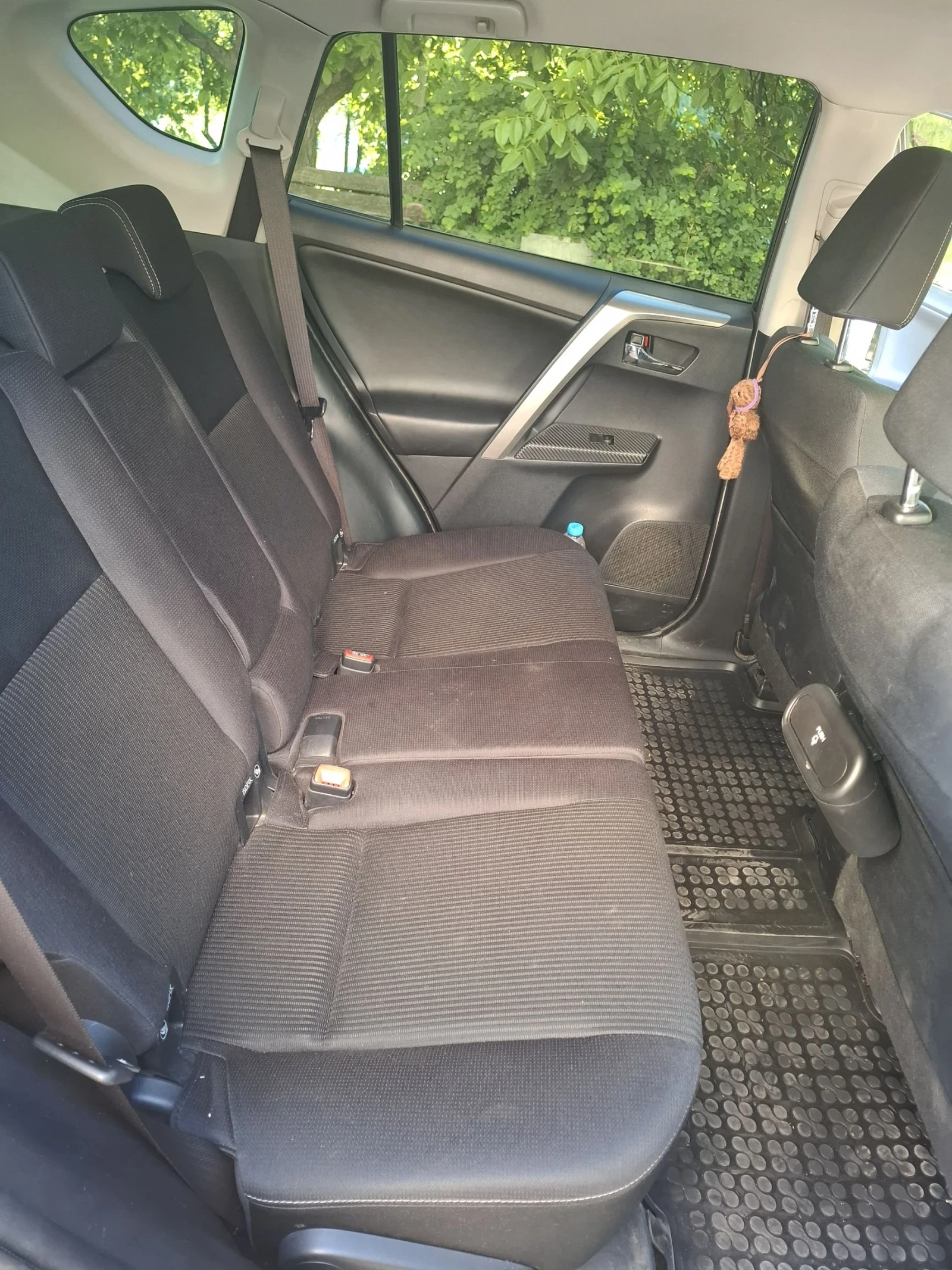 Toyota Rav4, снимка 9 - Автомобили и джипове - 54692637