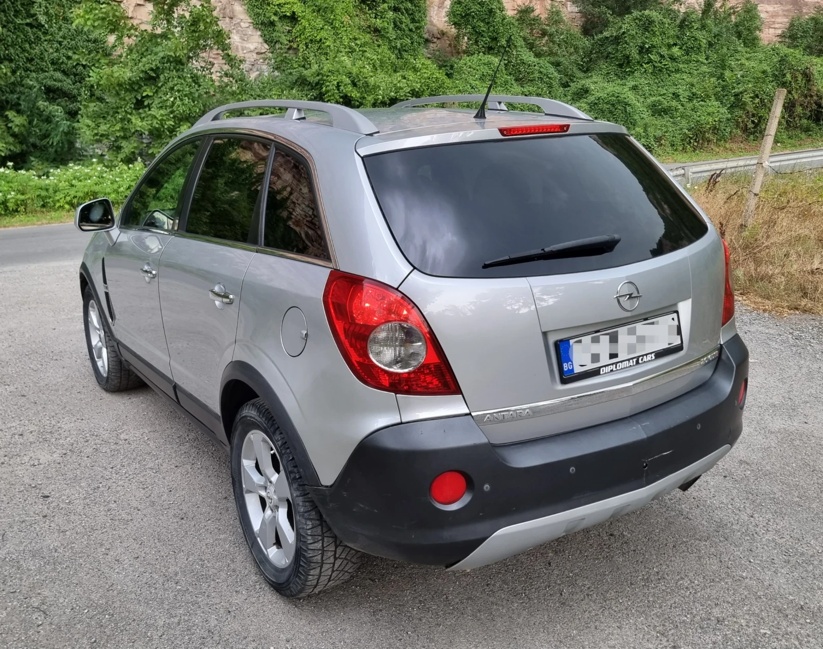Opel Antara 2.0 CDTi, снимка 3 - Автомобили и джипове - 54857305
