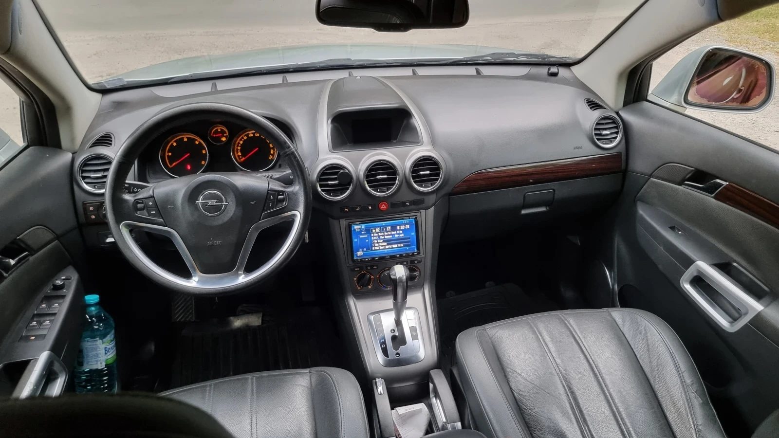 Opel Antara 2.0 CDTi, снимка 10 - Автомобили и джипове - 54857305