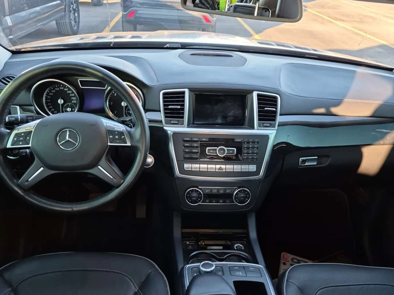 Mercedes-Benz GL 350 АМГ ПАКЕТ/BLUETEC/CARFAX/ОБДУХ/ТЕЛЕВИЗОРИ/ЛЕНТИ/, снимка 10 - Автомобили и джипове - 55534879