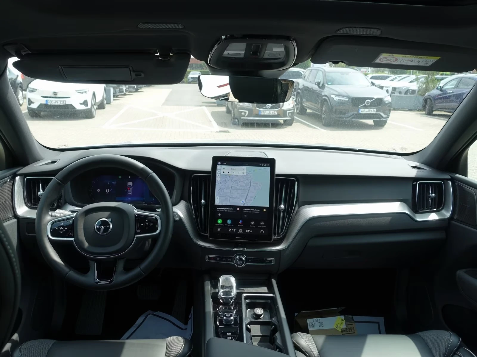 Volvo XC60 NEW 2026 T8 AWD Black Edition Plus, снимка 7 - Автомобили и джипове - 55570784