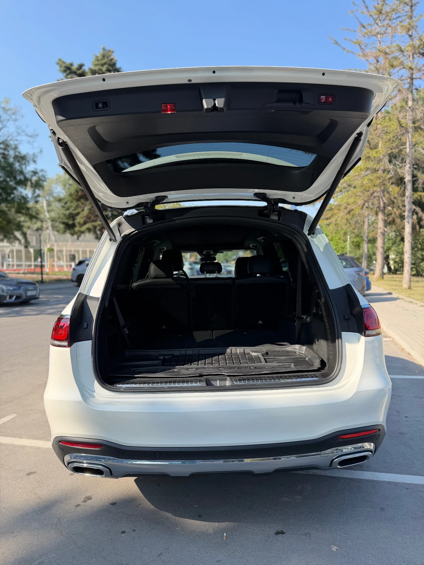 Mercedes-Benz GLS 400, снимка 4 - Автомобили и джипове - 55824769