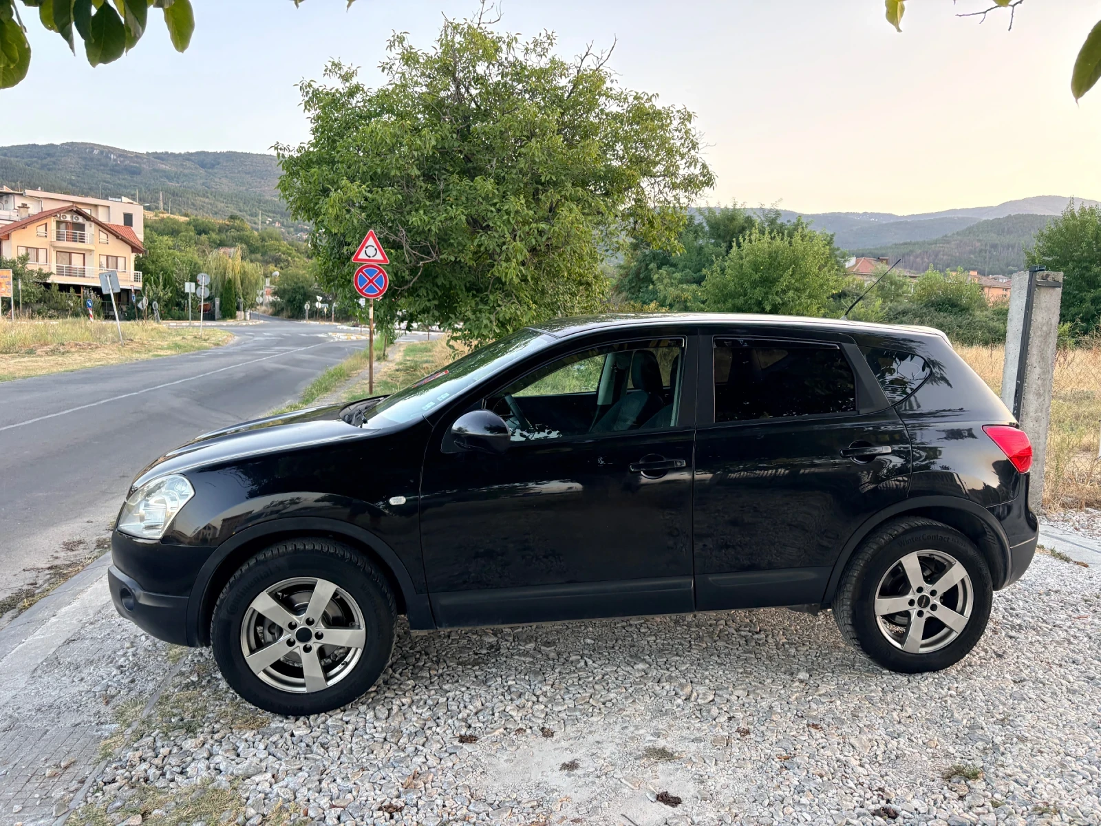Nissan Qashqai 1.5 dci 110 кс, снимка 7 - Автомобили и джипове - 55891378