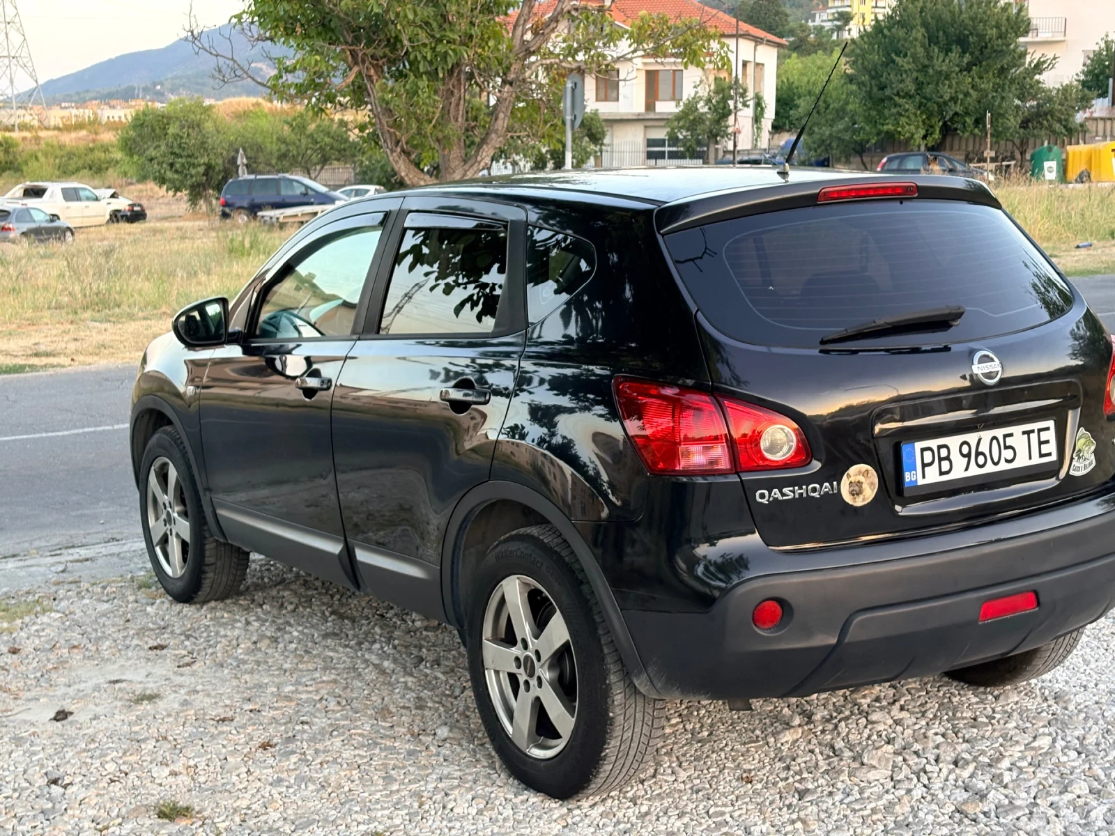 Nissan Qashqai 1.5 dci 110 кс, снимка 11 - Автомобили и джипове - 55891378