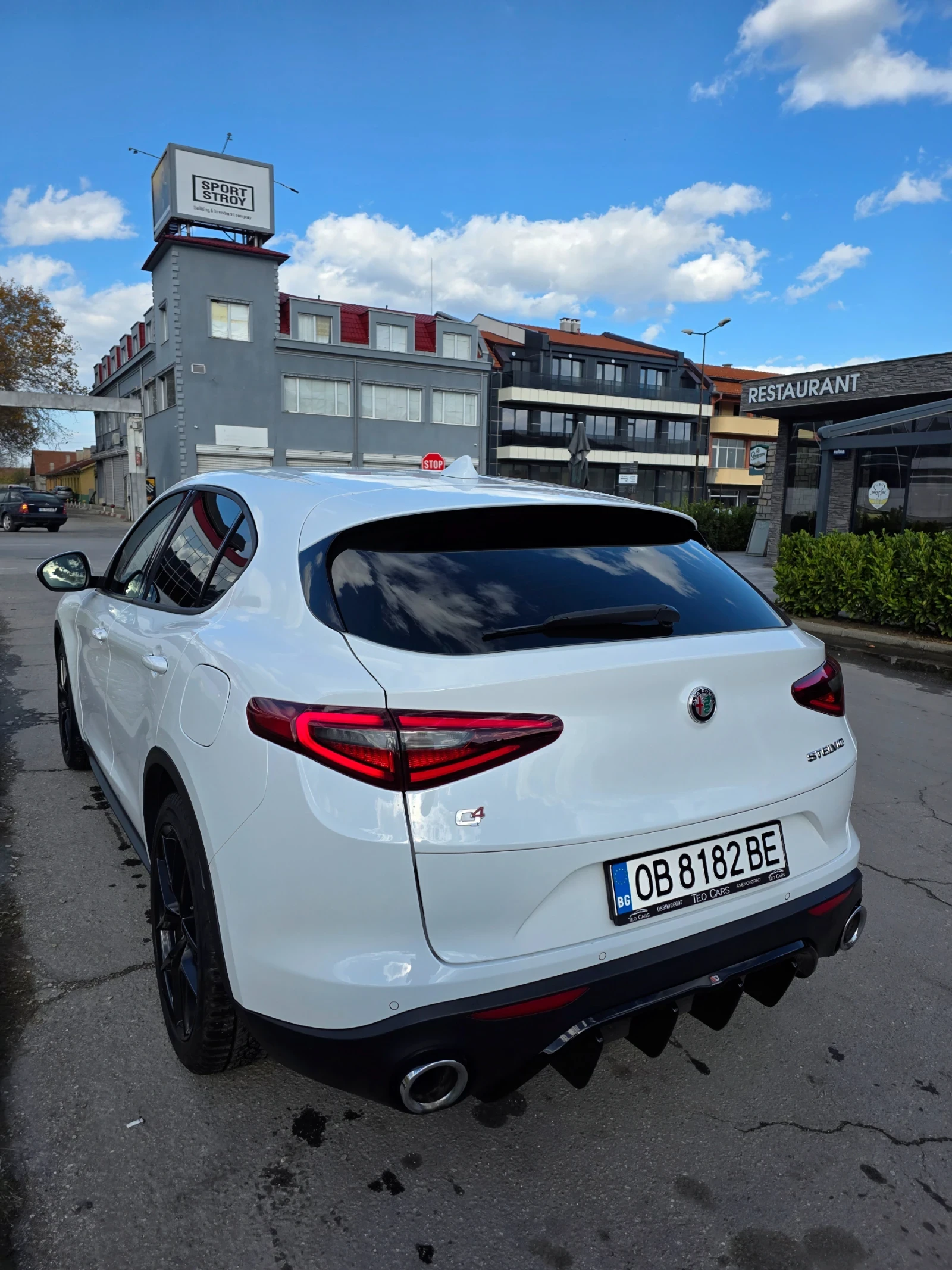 Alfa Romeo Stelvio, снимка 9 - Автомобили и джипове - 56068514