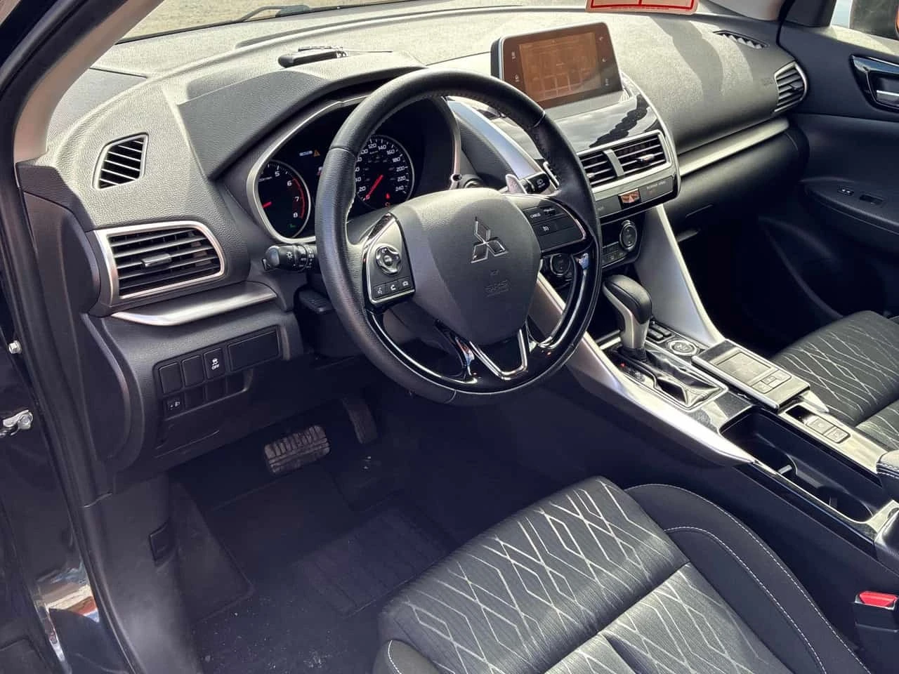 Mitsubishi Eclipse Cross * S AWC * CARFAX * ����� �� ����������� | Mobile.bg � ����������� 5