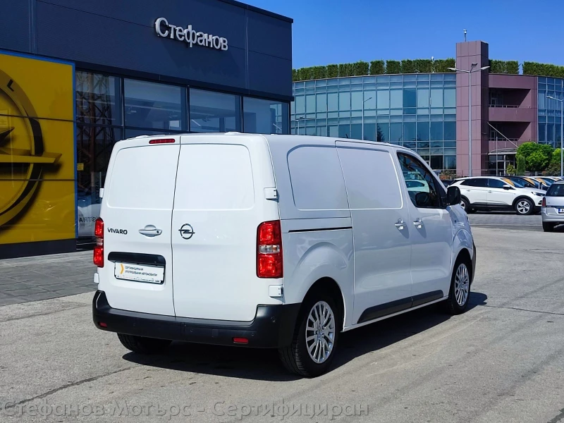 Opel Vivaro Cargo M Edition 1.5D (102HP) MT6, снимка 8 - Бусове и автобуси - 47195421