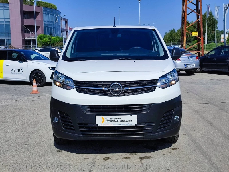 Opel Vivaro Cargo M Edition 1.5D (102HP) MT6, снимка 2 - Бусове и автобуси - 47195421