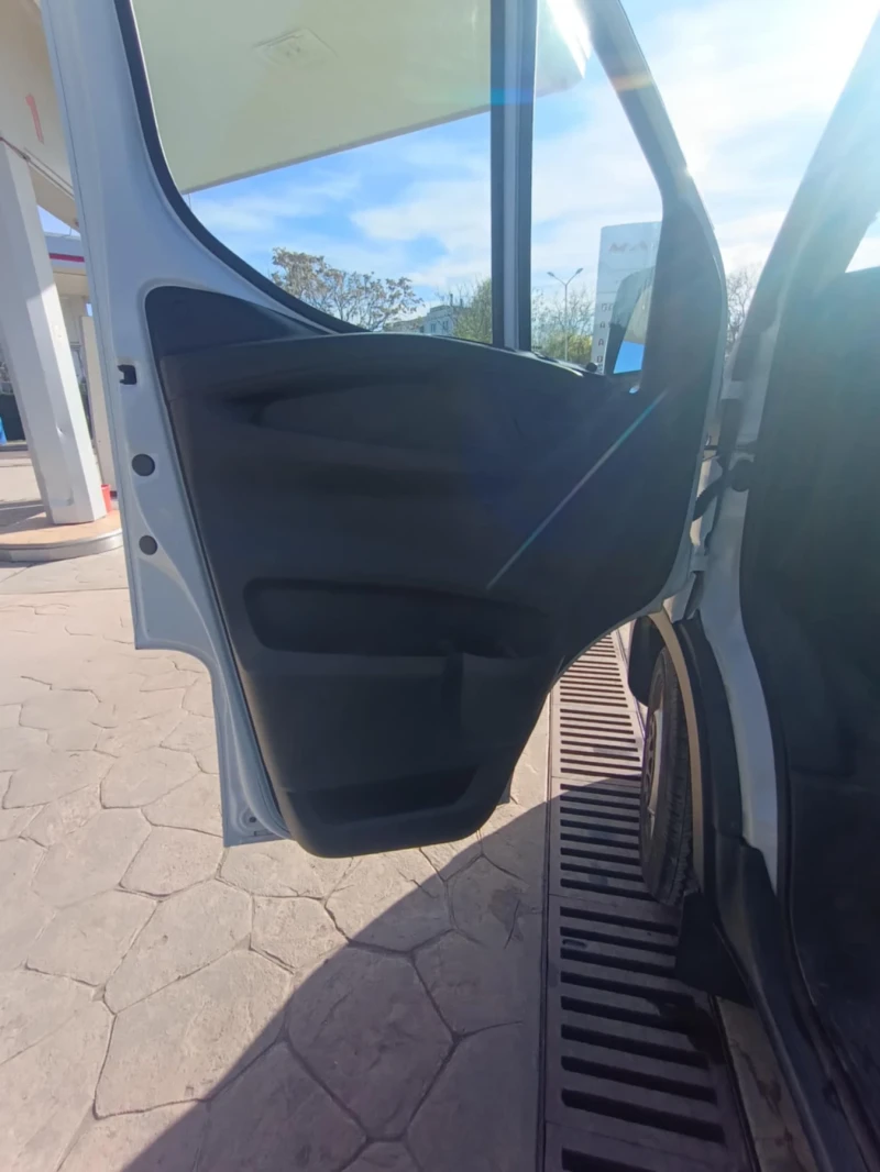 Iveco 35c13, снимка 11 - Бусове и автобуси - 52500058