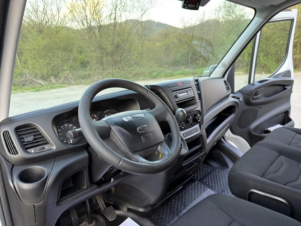 Iveco 35c15 3.0L* ХЛАДИЛЕН-29* ТОК* ТОРСИОН* до 3.5т, снимка 9 - Бусове и автобуси - 54240439