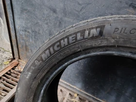 Гуми Зимни 225/55R18, снимка 4 - Гуми и джанти - 49469757