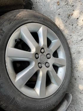 Toyota Avensis 1.8 vvt-i 129к.с 2004г НА ЧАСТИ, снимка 8