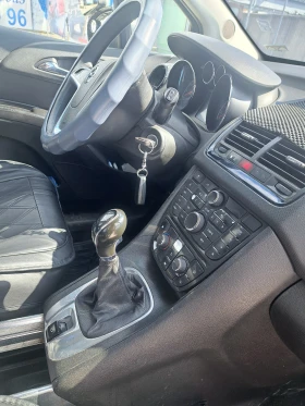 Opel Meriva B , снимка 17