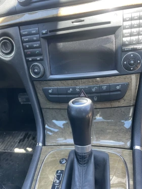Mercedes-Benz E 300 FACE LIFT 4MATIC Avantgarde , снимка 7