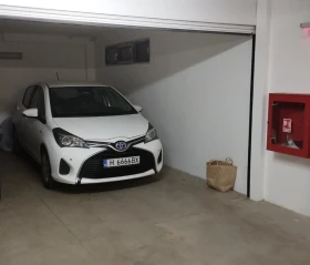 Toyota Yaris 1.5 hybrid, снимка 1