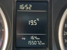 VW Golf Variant 6  1.6 TDI комби - 5000 € / 9779.15 лв. - 32085727 14