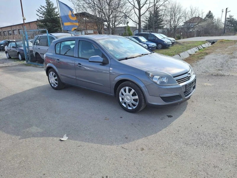 Opel Astra 1.7 CDTI, снимка 1 - Автомобили и джипове - 47282293