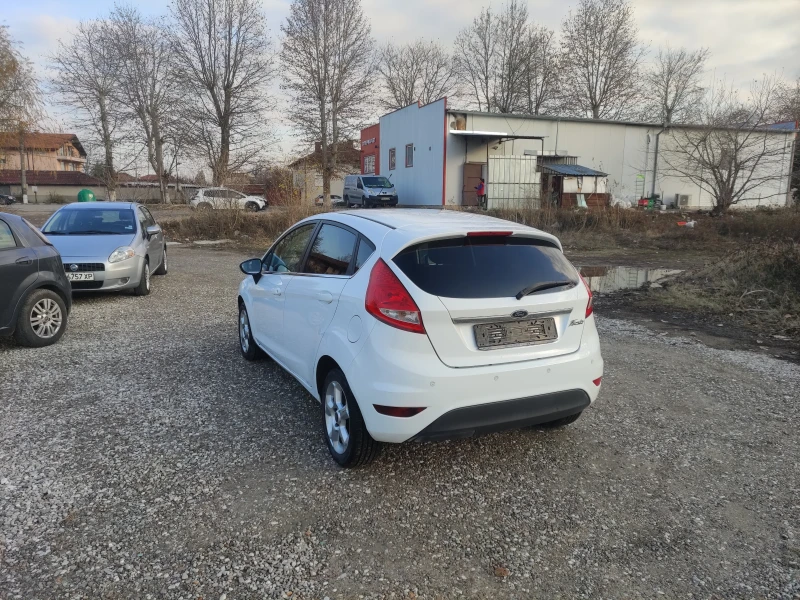 Ford Fiesta 1.4 Отличен-газ  инжекция, снимка 5 - Автомобили и джипове - 48341743