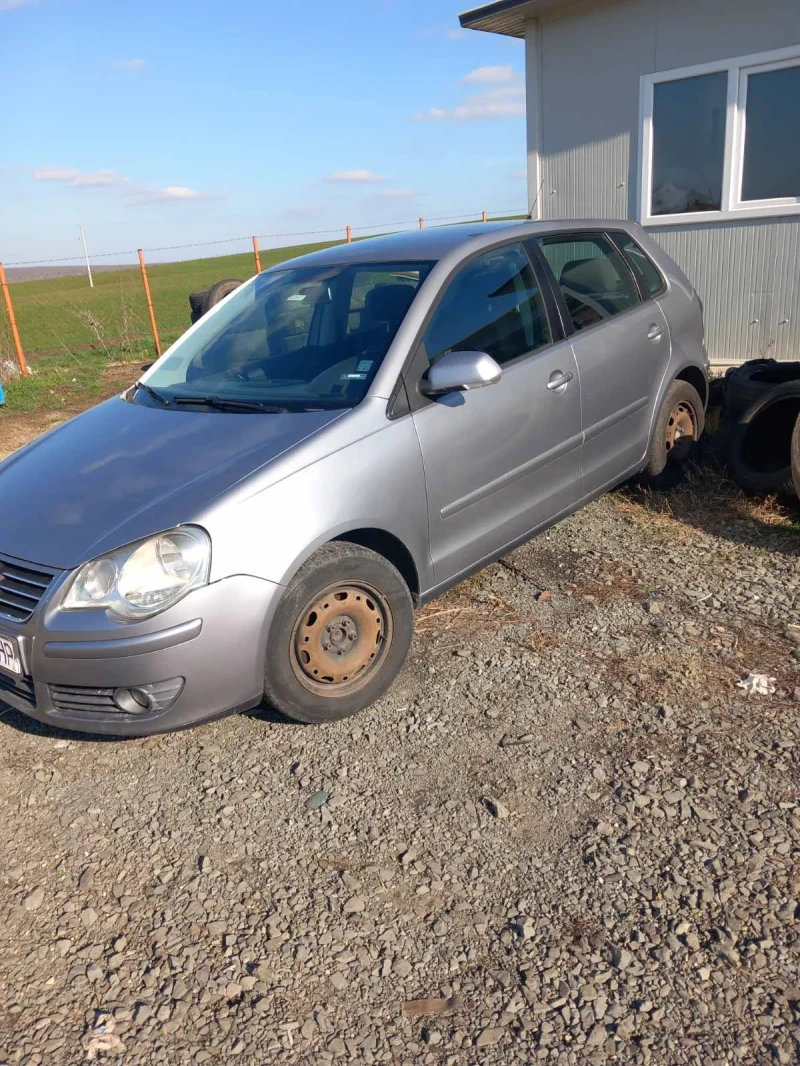 VW Polo, снимка 2 - Автомобили и джипове - 48897848