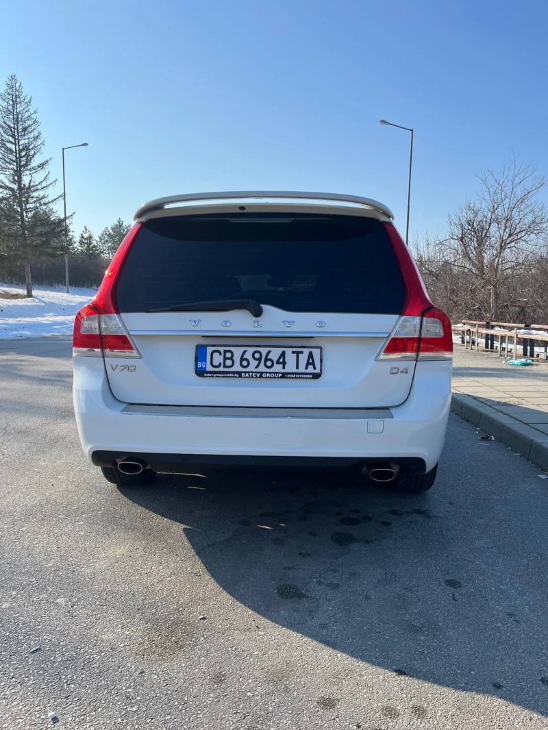 Volvo V70, снимка 6 - Автомобили и джипове - 49248310