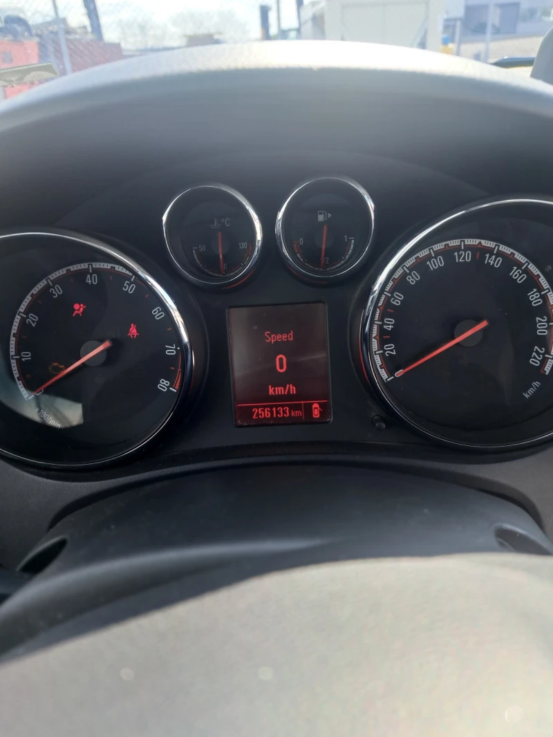 Opel Meriva B , снимка 9 - Автомобили и джипове - 52671516