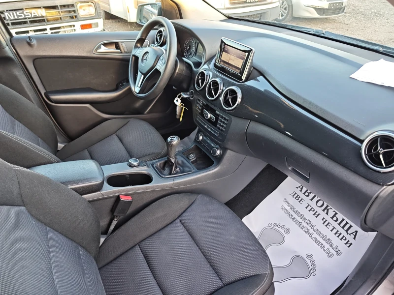 Mercedes-Benz B 180 Реални 148х.км. Камера 6 скорости Италия Euro5B , снимка 7 - Автомобили и джипове - 52297004