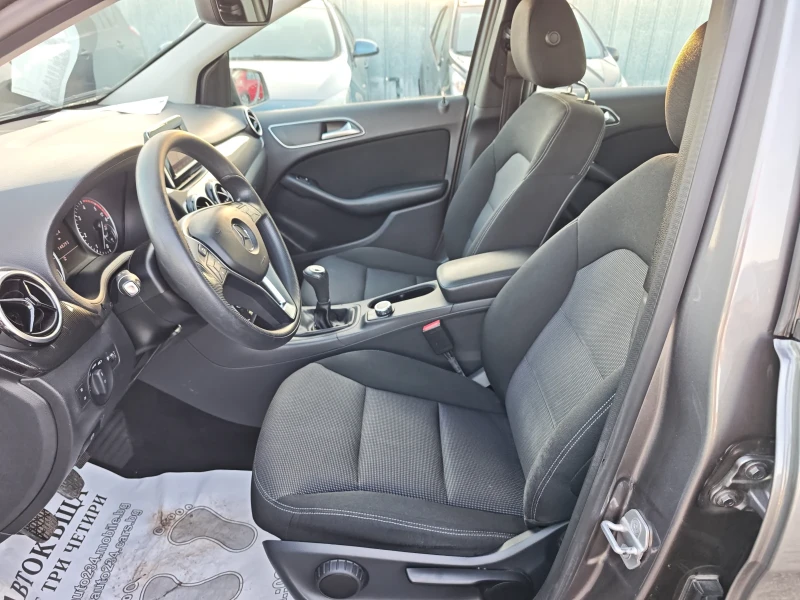 Mercedes-Benz B 180 Реални 148х.км. Камера 6 скорости Италия Euro5B , снимка 10 - Автомобили и джипове - 52297004
