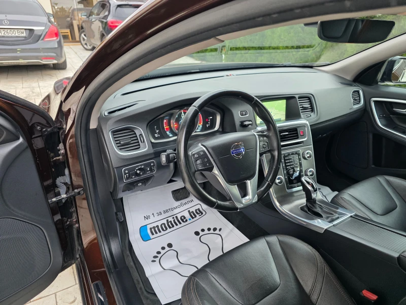 Volvo S60 2.4 D CROSS COUNTRY AWD KATO HOBA, снимка 13 - Автомобили и джипове - 52336380