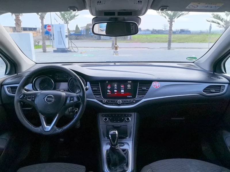 Opel Astra 1.6 CDTI * 110 к.с, снимка 6 - Автомобили и джипове - 52952224