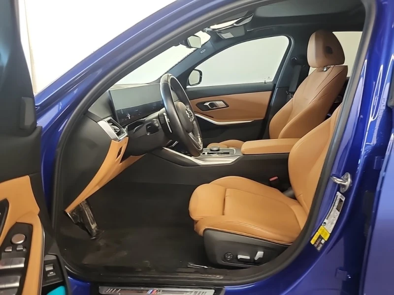 BMW 330 * 330E xDrive * M-Sport * CARFAX * Plug In Hybrid , снимка 10 - Автомобили и джипове - 53341291