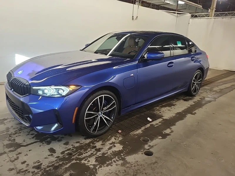BMW 330 * 330E xDrive * M-Sport * CARFAX * Plug In Hybrid 