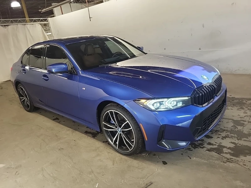 BMW 330 * 330E xDrive * M-Sport * CARFAX * Plug In Hybrid , снимка 3 - Автомобили и джипове - 53341291