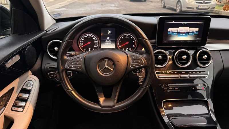 Mercedes-Benz C 220 ЕДИН СОБСТВЕНИК/CUSTOM САЛОН/ПОДГРЕВ/ЛИЗИНГ/БАРТЕР, снимка 6 - Автомобили и джипове - 53478272