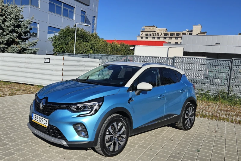 Renault Captur 1.3 TCe 154 EDC Intens | BOSE | 360 , снимка 4 - Автомобили и джипове - 53481831