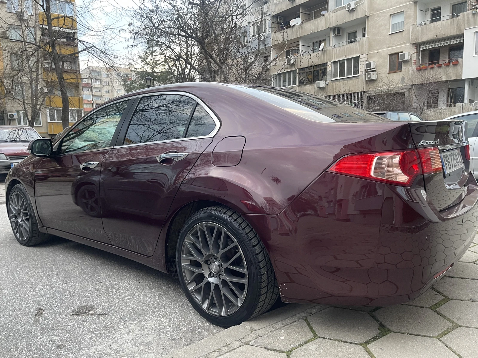 Honda Accord VIII FaceLift - изображение 3