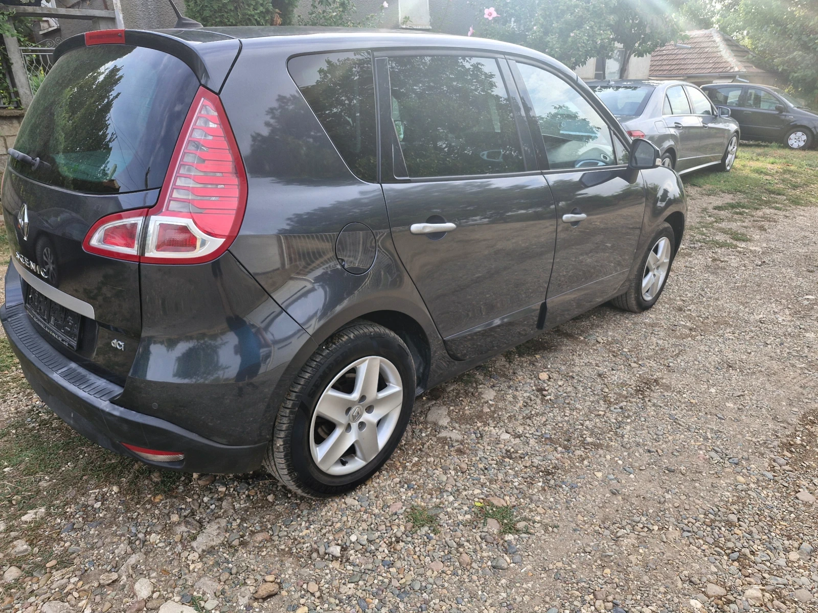 Renault Scenic 1.5DCI - изображение 8