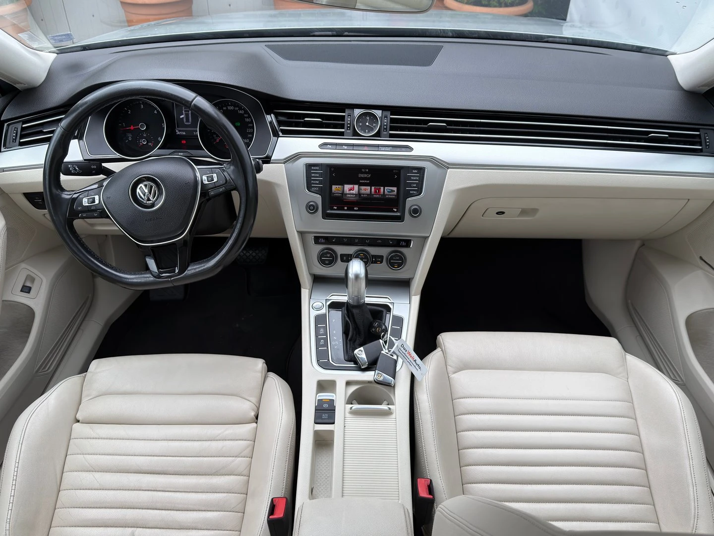 VW Passat VW Passat Var. Comfortline 2.0TDI SCR BMT - изображение 7