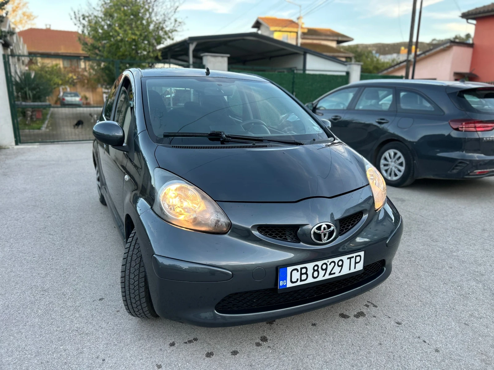 Toyota Aygo 1.0 - изображение 2
