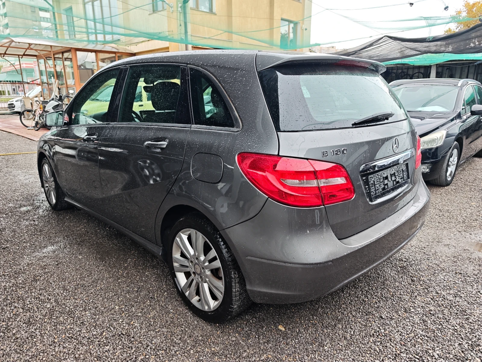 Mercedes-Benz B 180 Реални 148х.км. Камера 6 скорости Италия Euro5B  - изображение 4