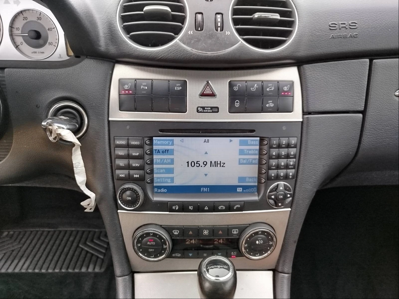 Mercedes-Benz CLK 320 cdi* TOP* Реални километри - изображение 10