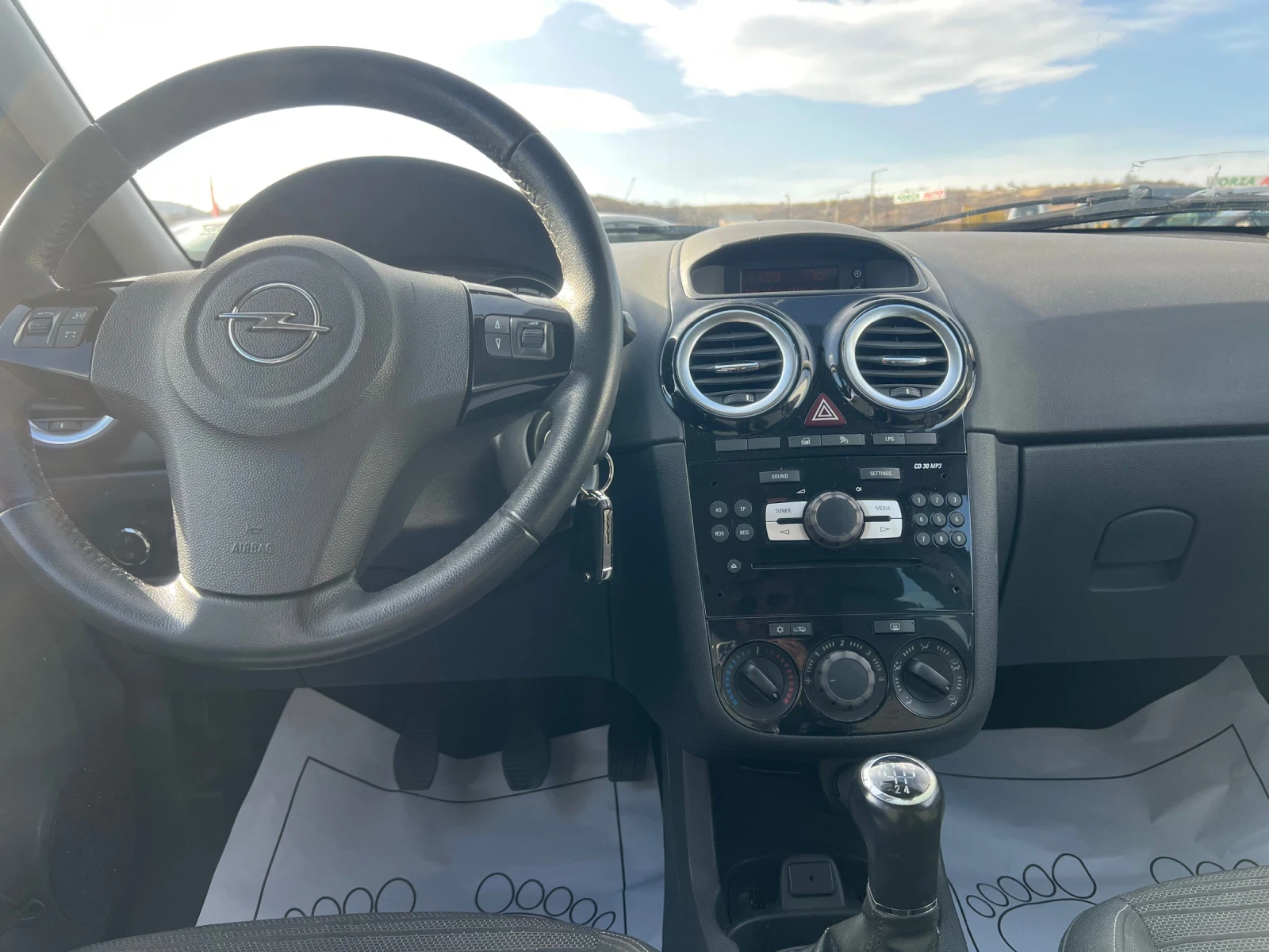 Opel Corsa | Mobile.bg   13