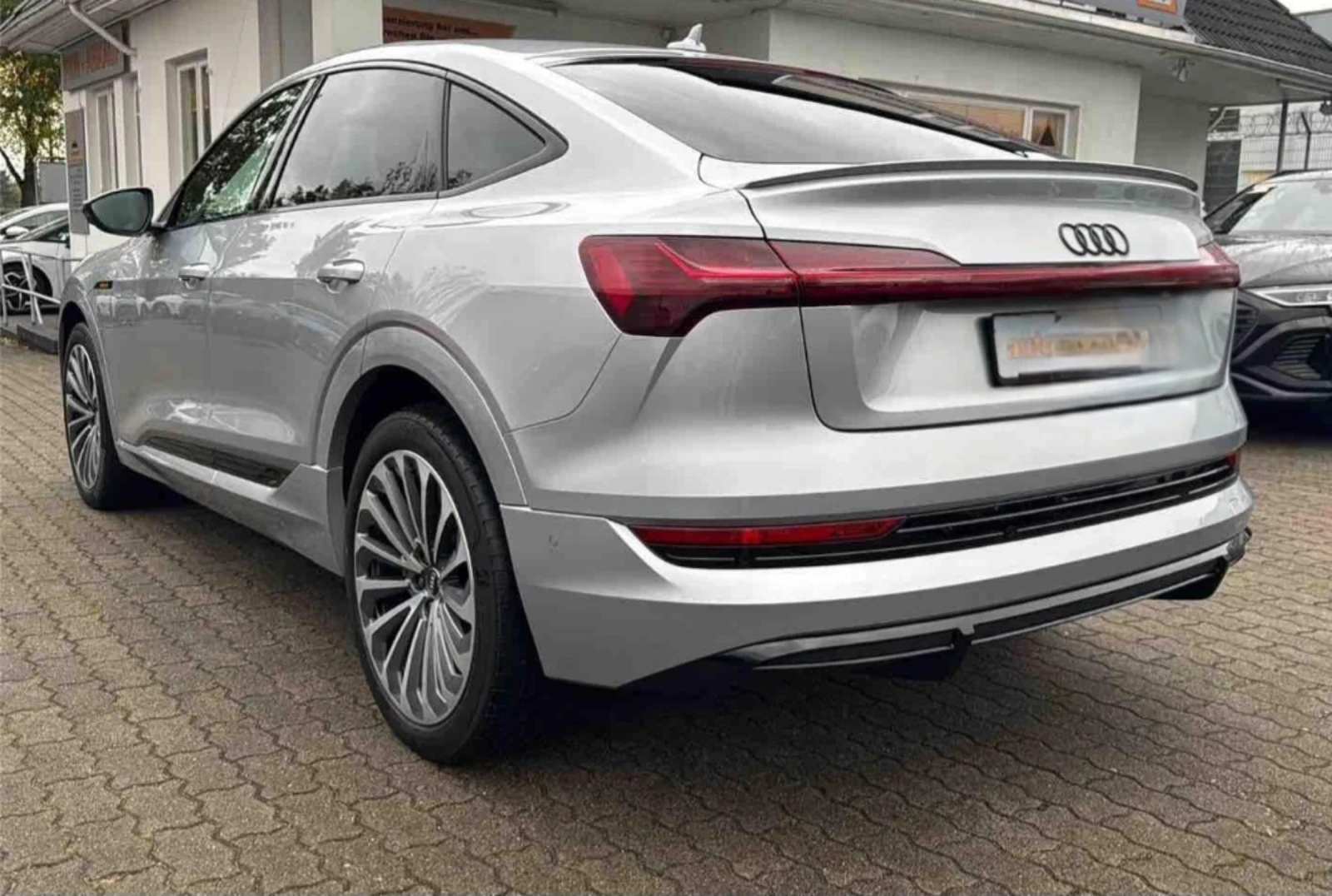 Audi E-Tron Quatro/Sportback/55/2xS line/Kam - изображение 6