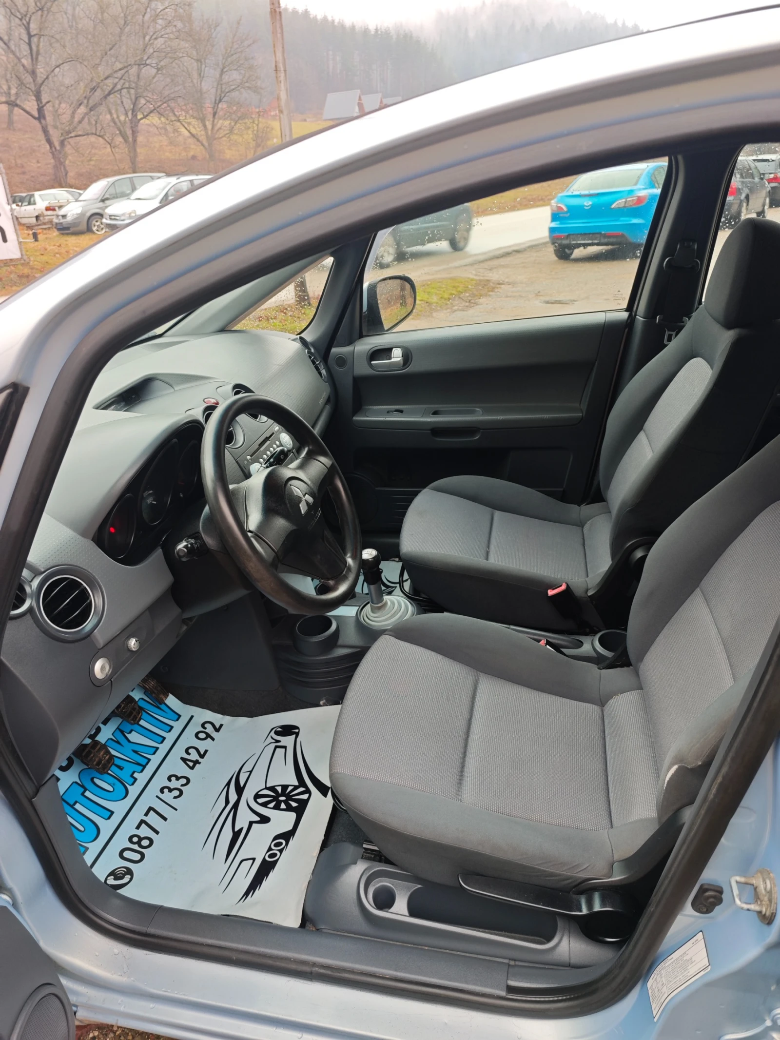 Mitsubishi Colt 1.4I НОВ ВНОС - изображение 8