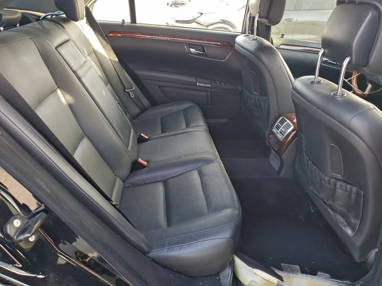 Mercedes-Benz S 550  - изображение 10