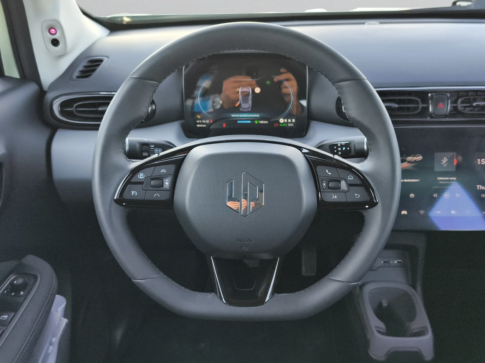 Leapmotor T03 BEV 70kW 37, 3kWh//2506636, снимка 10 - Автомобили и джипове - 53828202